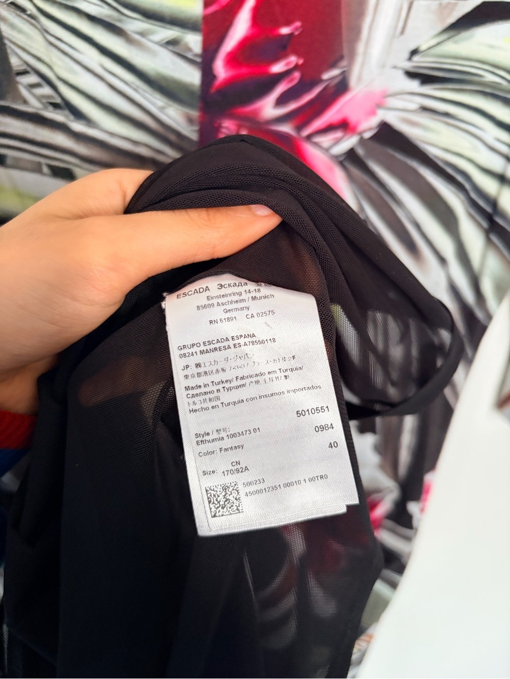 ESCADA Fantasy Manresa Stretchy Mid-length Dress - 40 - Picture 8 of 8